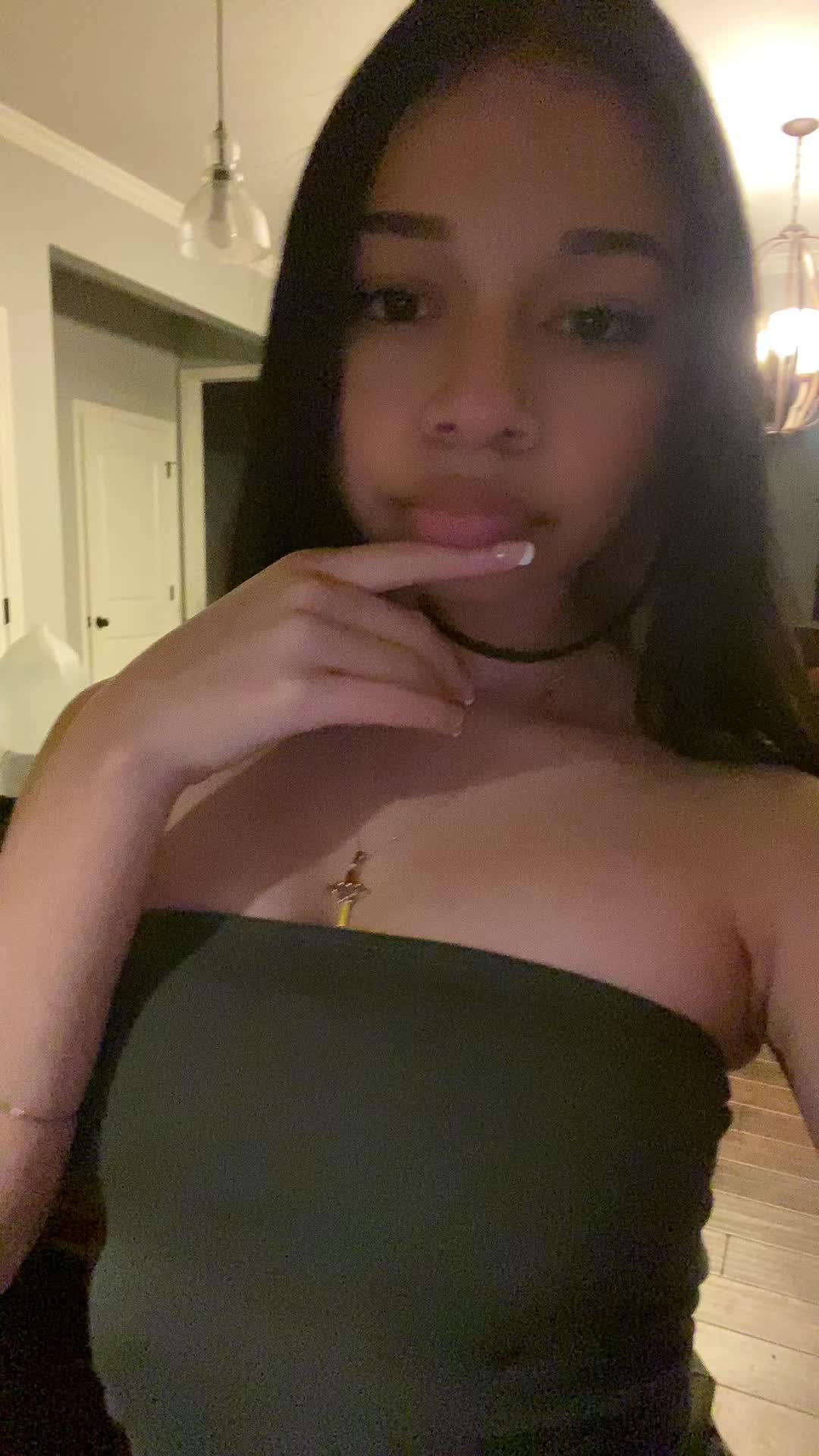 @𝖆