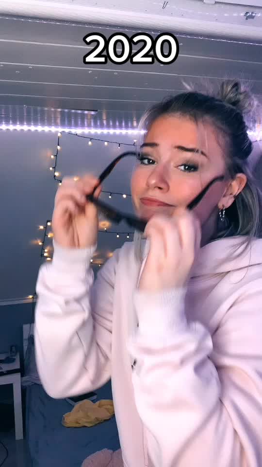 @Lena