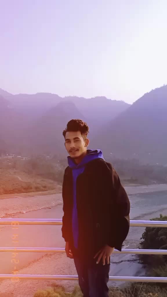 @aMar PariYar