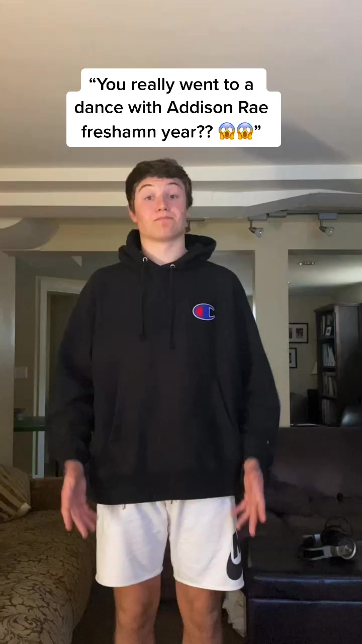 @tinyphoneguy