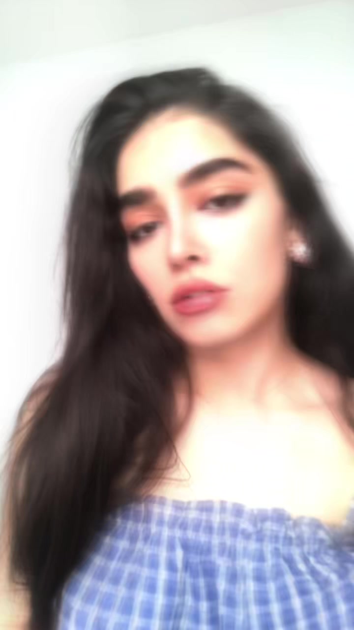 @Heliashayann