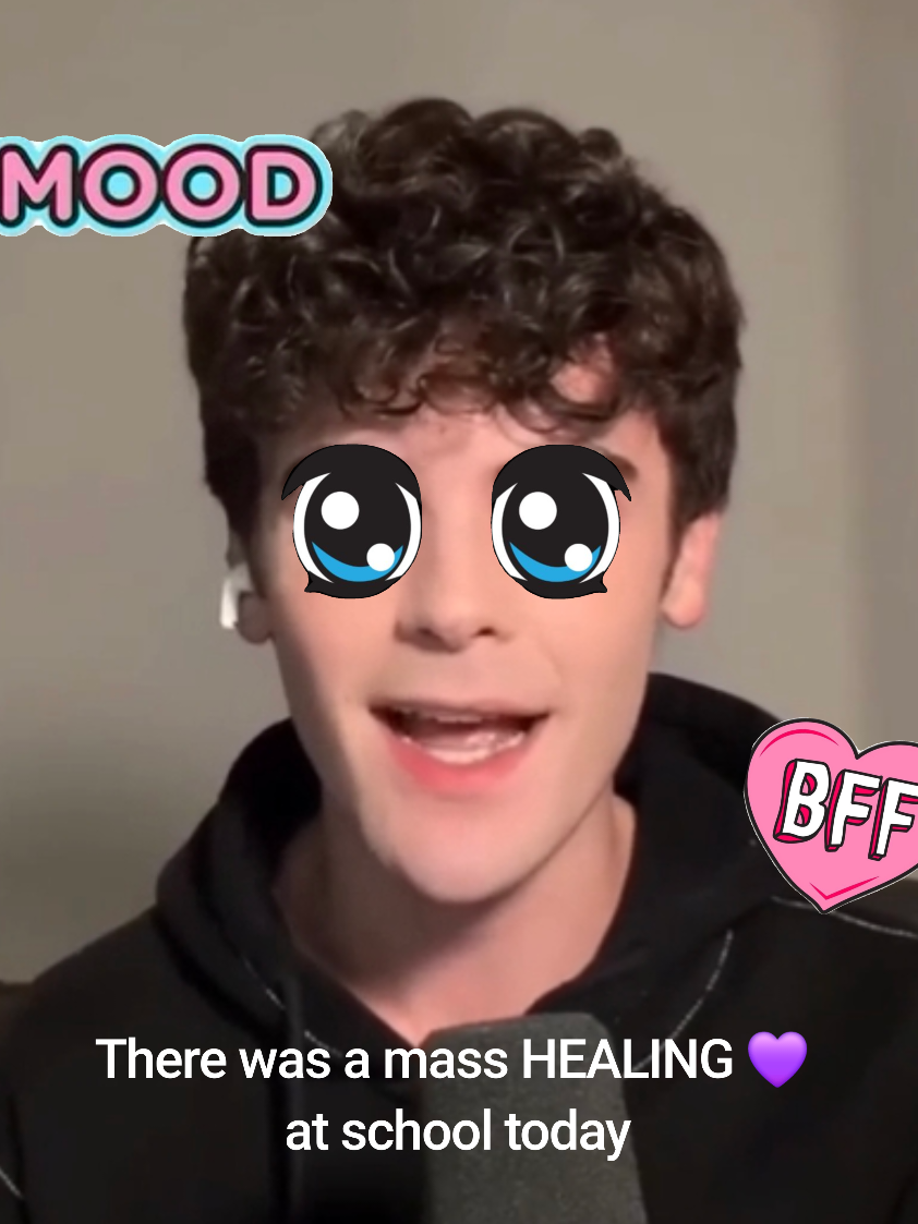 @emsie // SEEING LE SSERAFIM 🐍