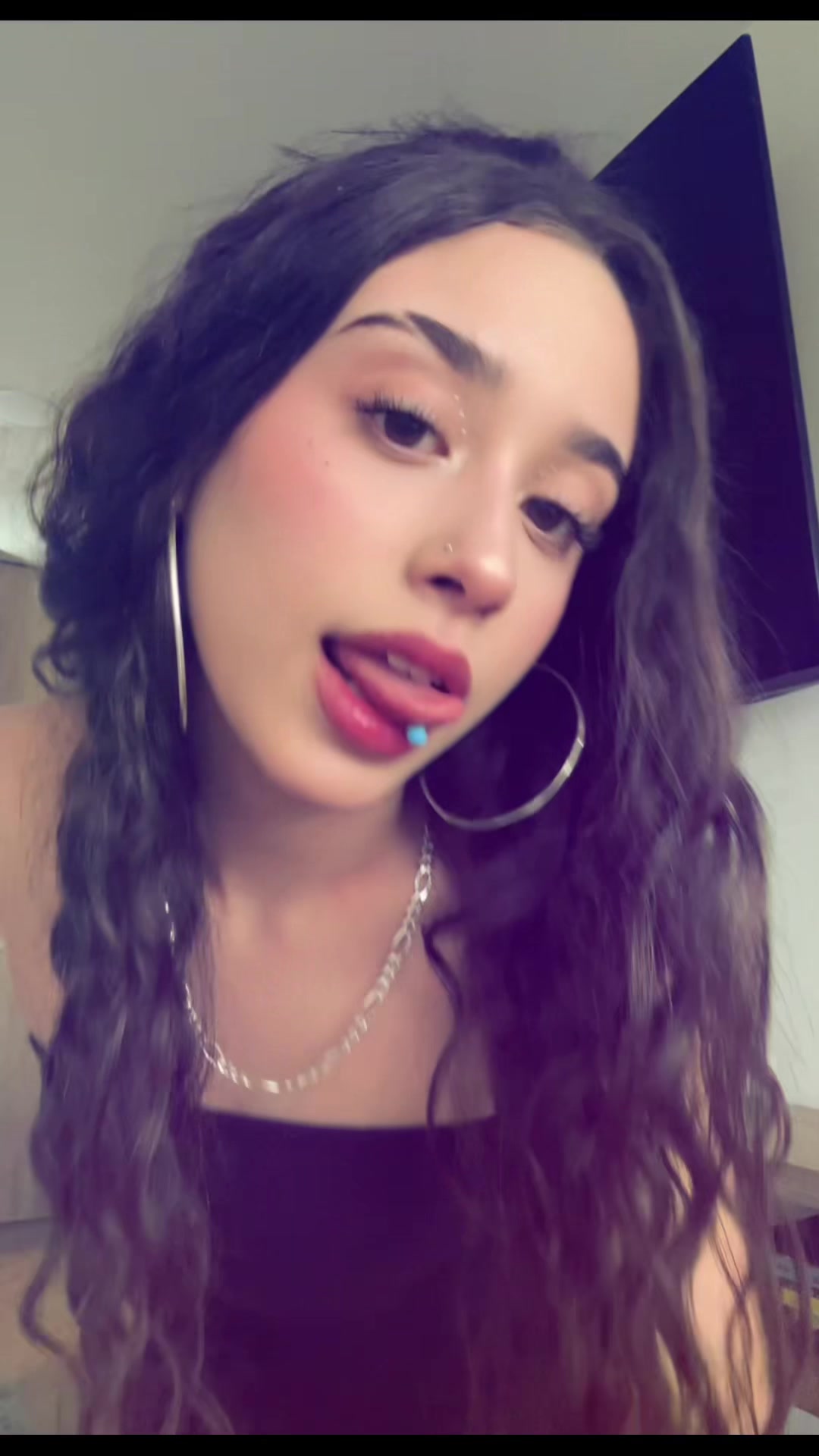 @valeria_🪬