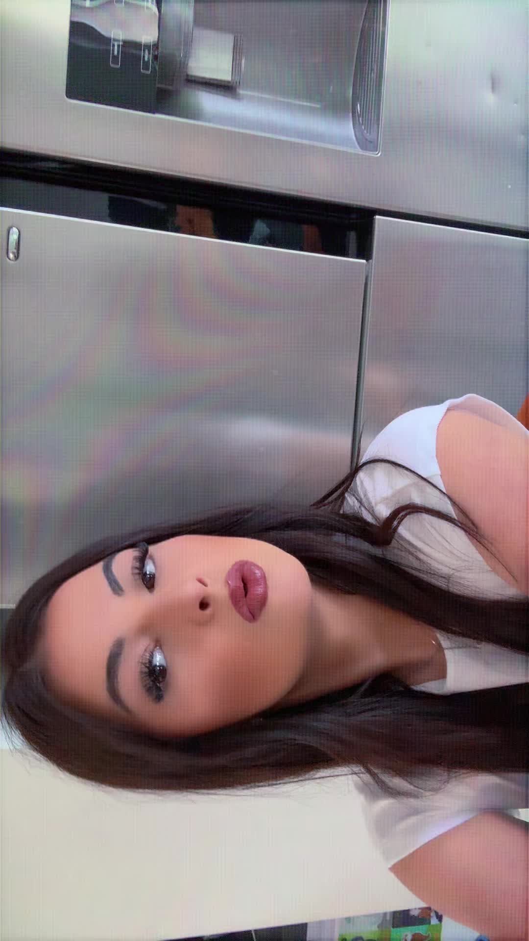 @Mademoiselle
