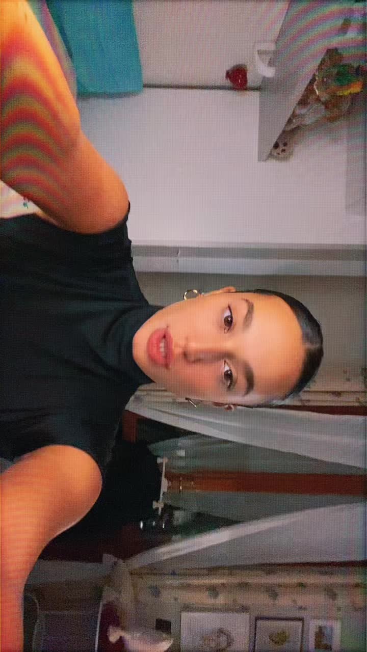 @allegra de rosa