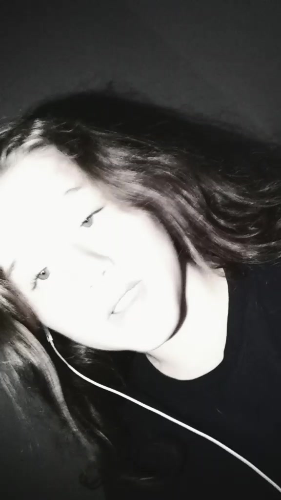@💙Rayna Devlin💤