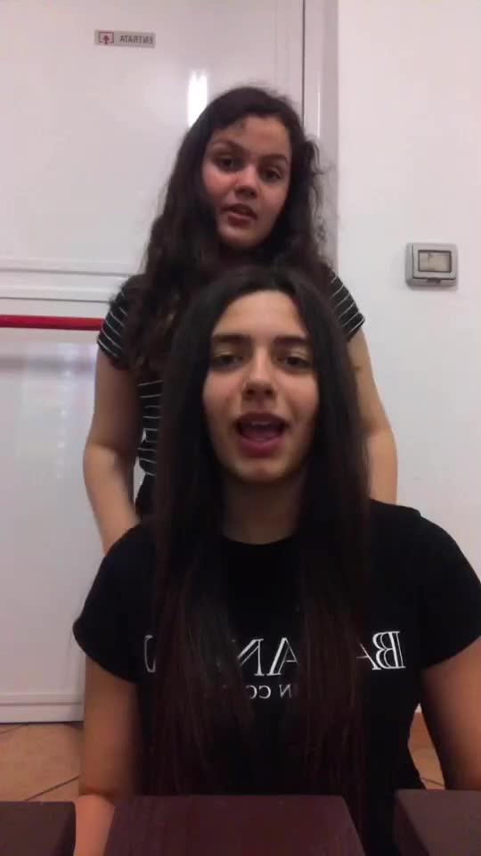 @Mia Curti