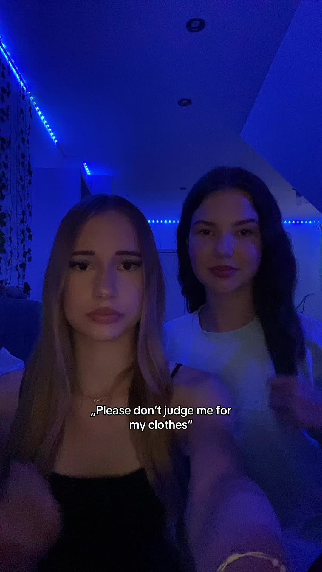 @𝐦𝐢𝐚