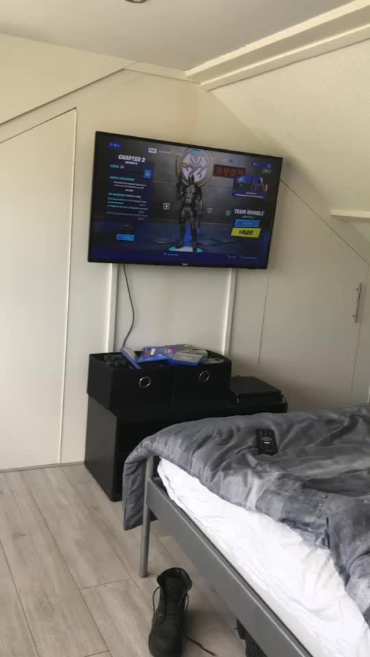 @Milan_gamer_pro16