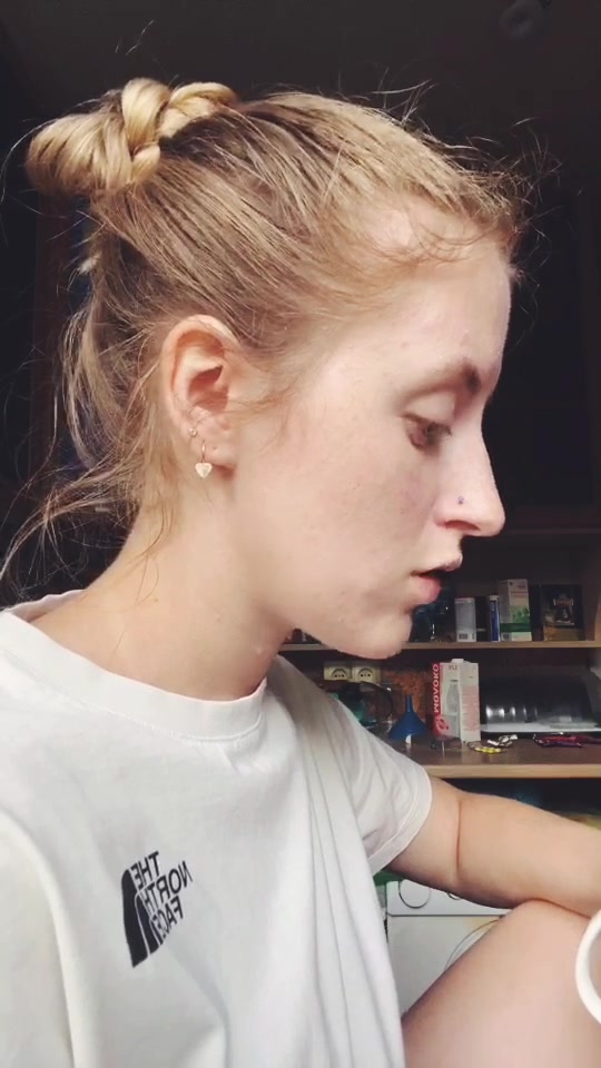 @Ева