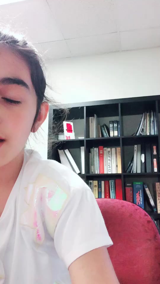 @Arianna Babakchanian