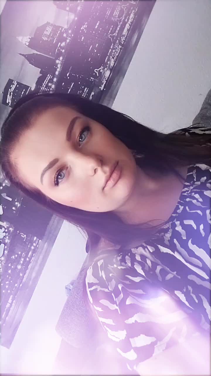 @👑just  me   ....♡