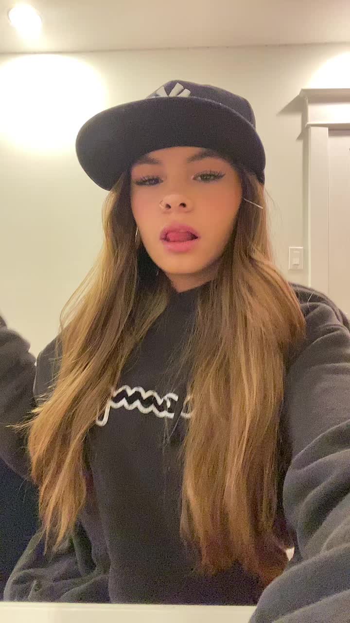 @HaiHai