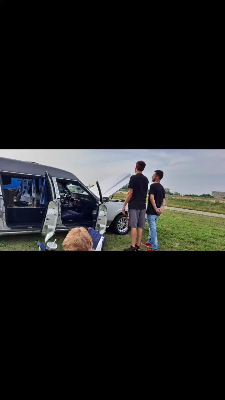 @thesilverphantomhearse