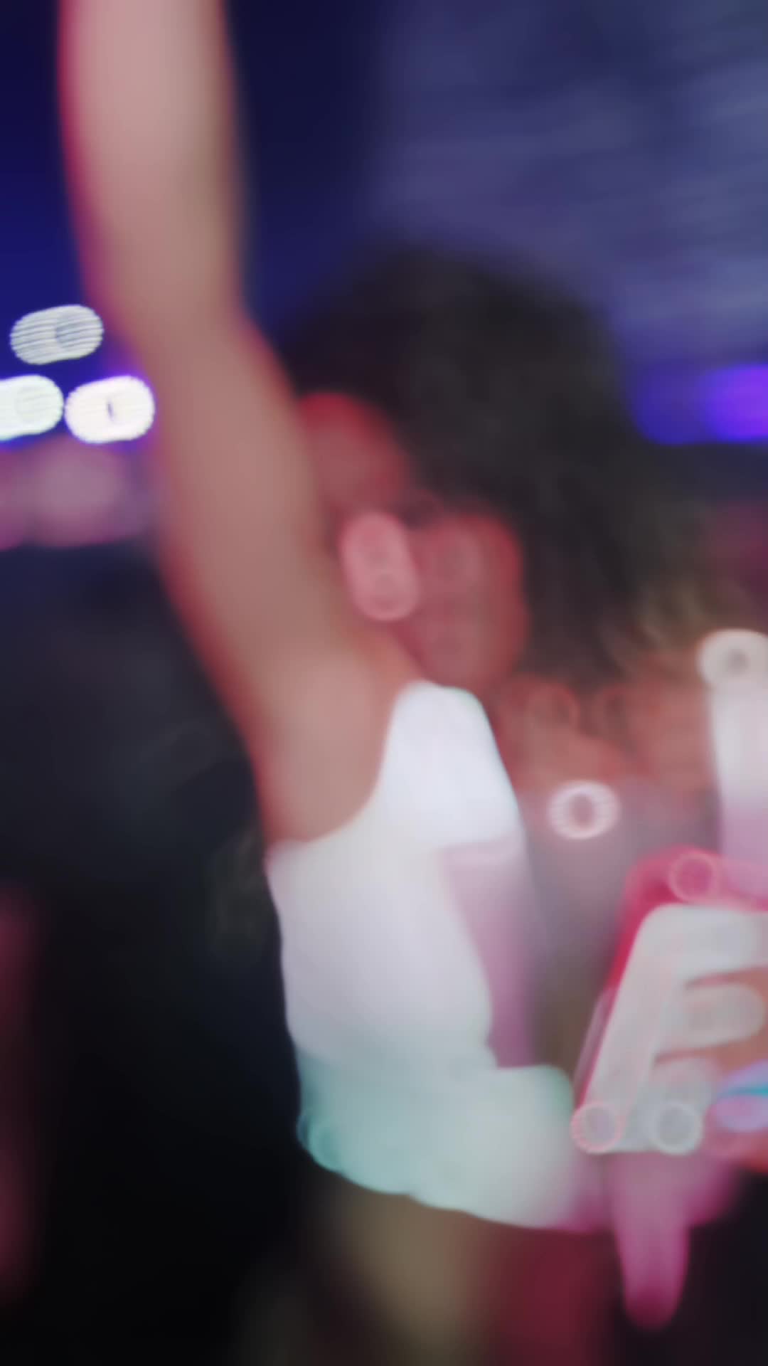 @Jennifer Fernández F