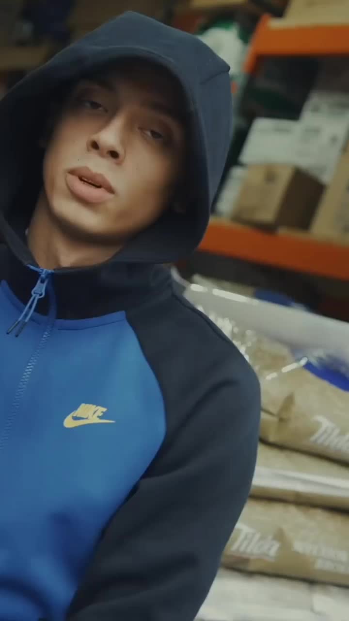 @🖤