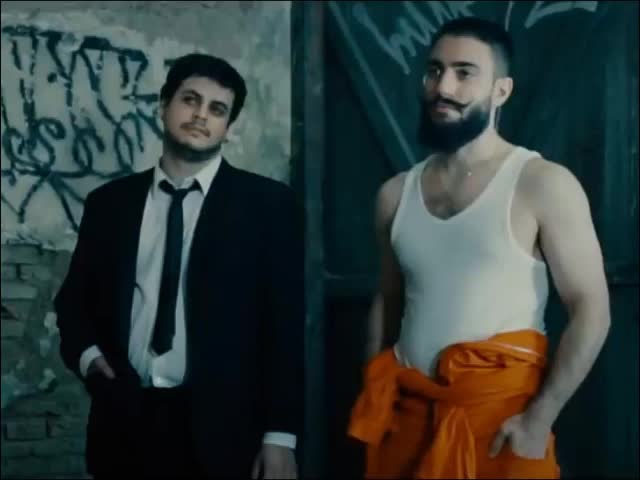 @ELHOMBREQUE