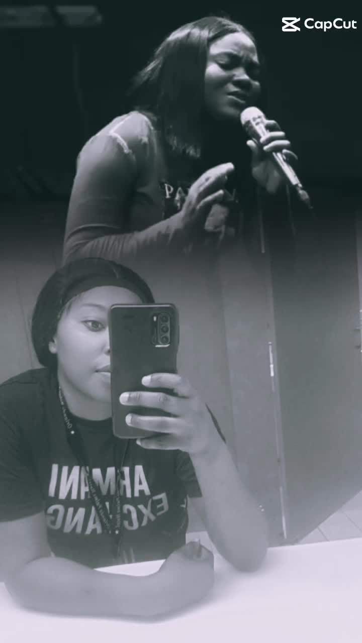 @theblackqueen25