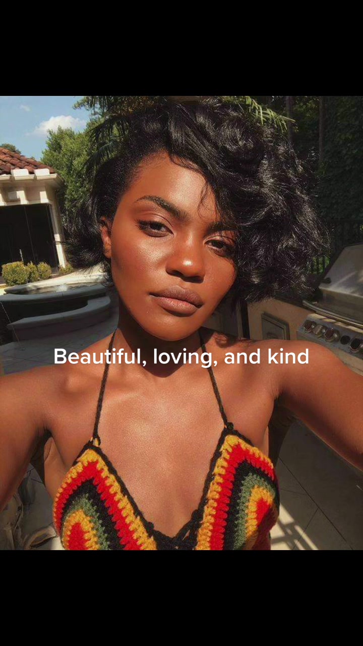 @THE MOST BEAUTIFUL 😩👑