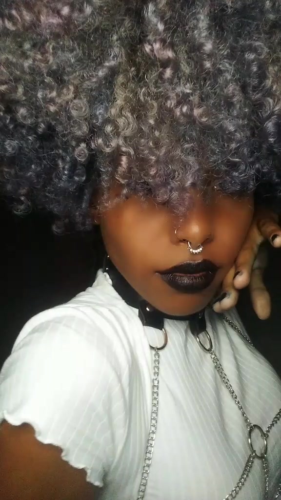 @Manü 🦇