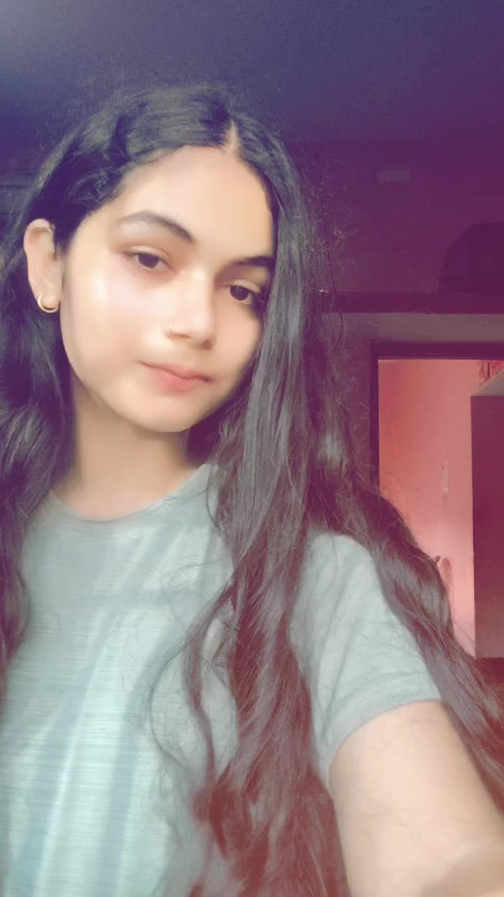 @Deepa_🩷✨