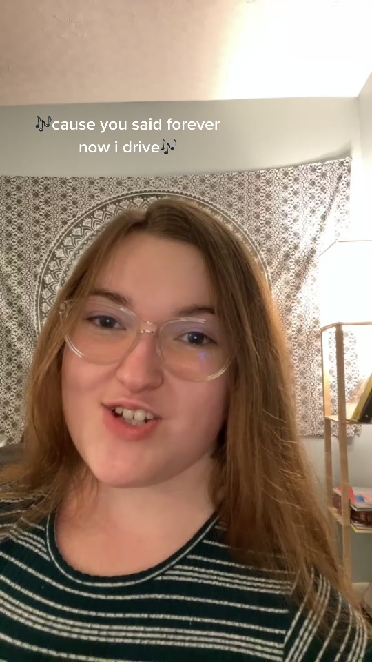 @carlee
