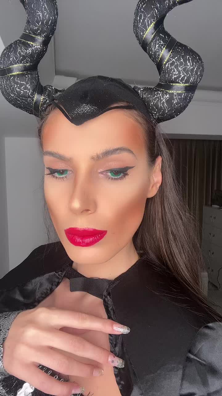 @Eva