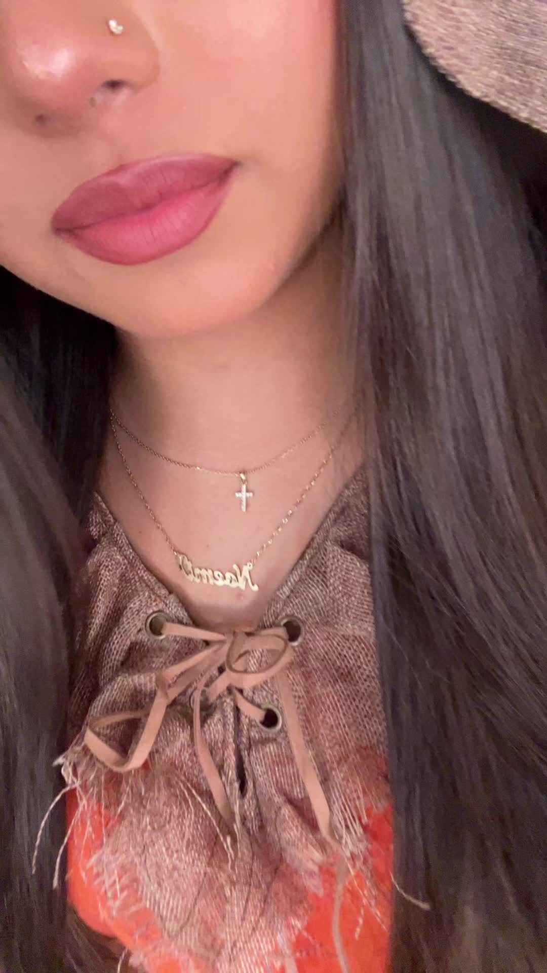 @Noemi