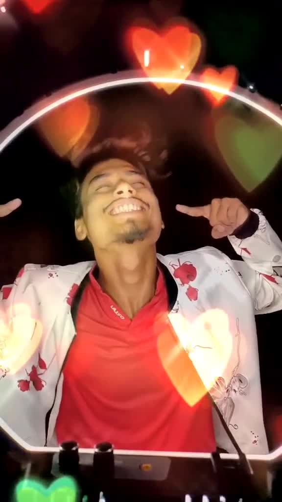 @Pøpïñg Jáñù khäñ🥰