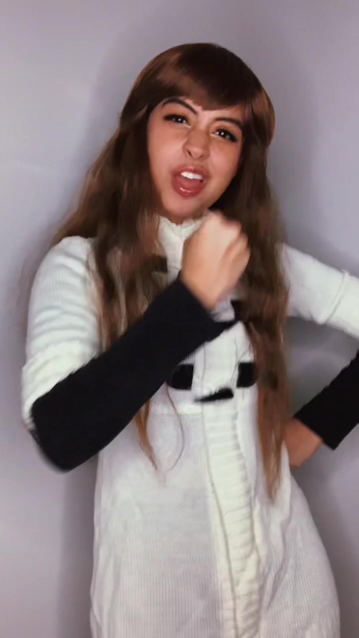 @Lily