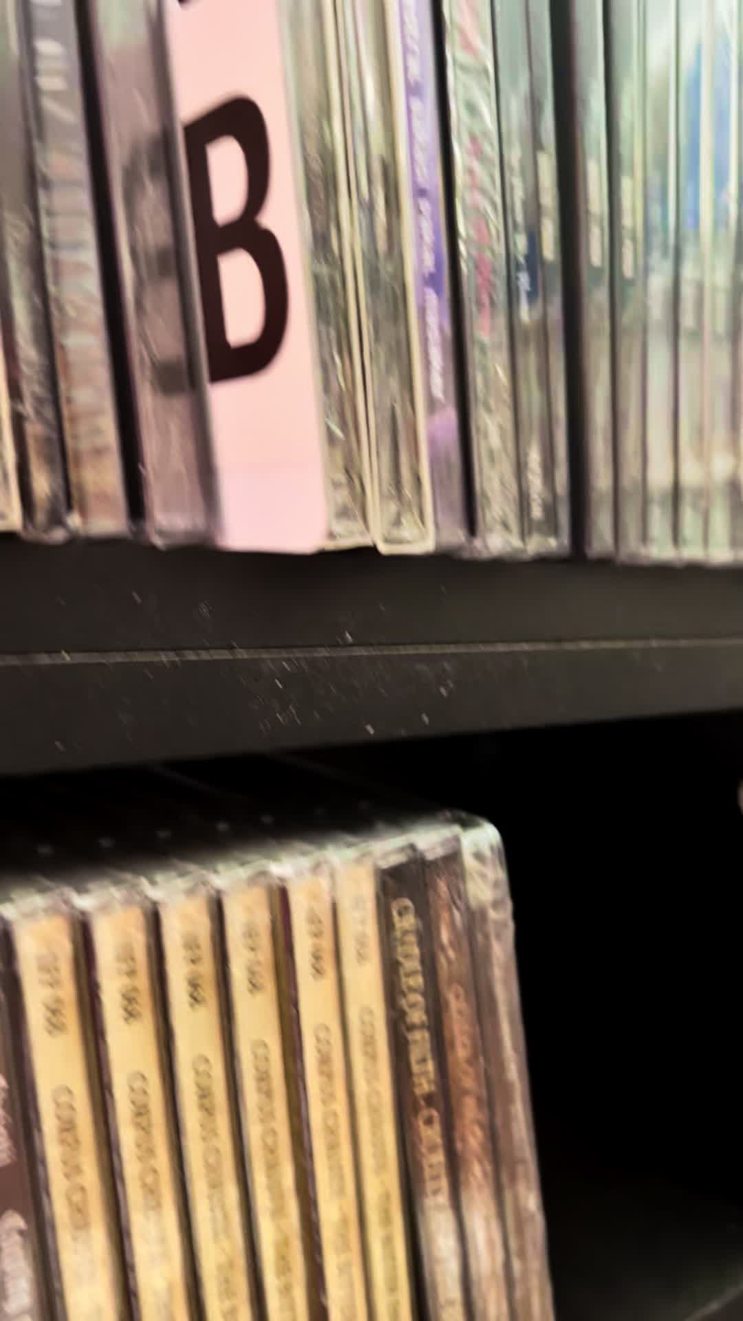 @LARVAE RECORDS