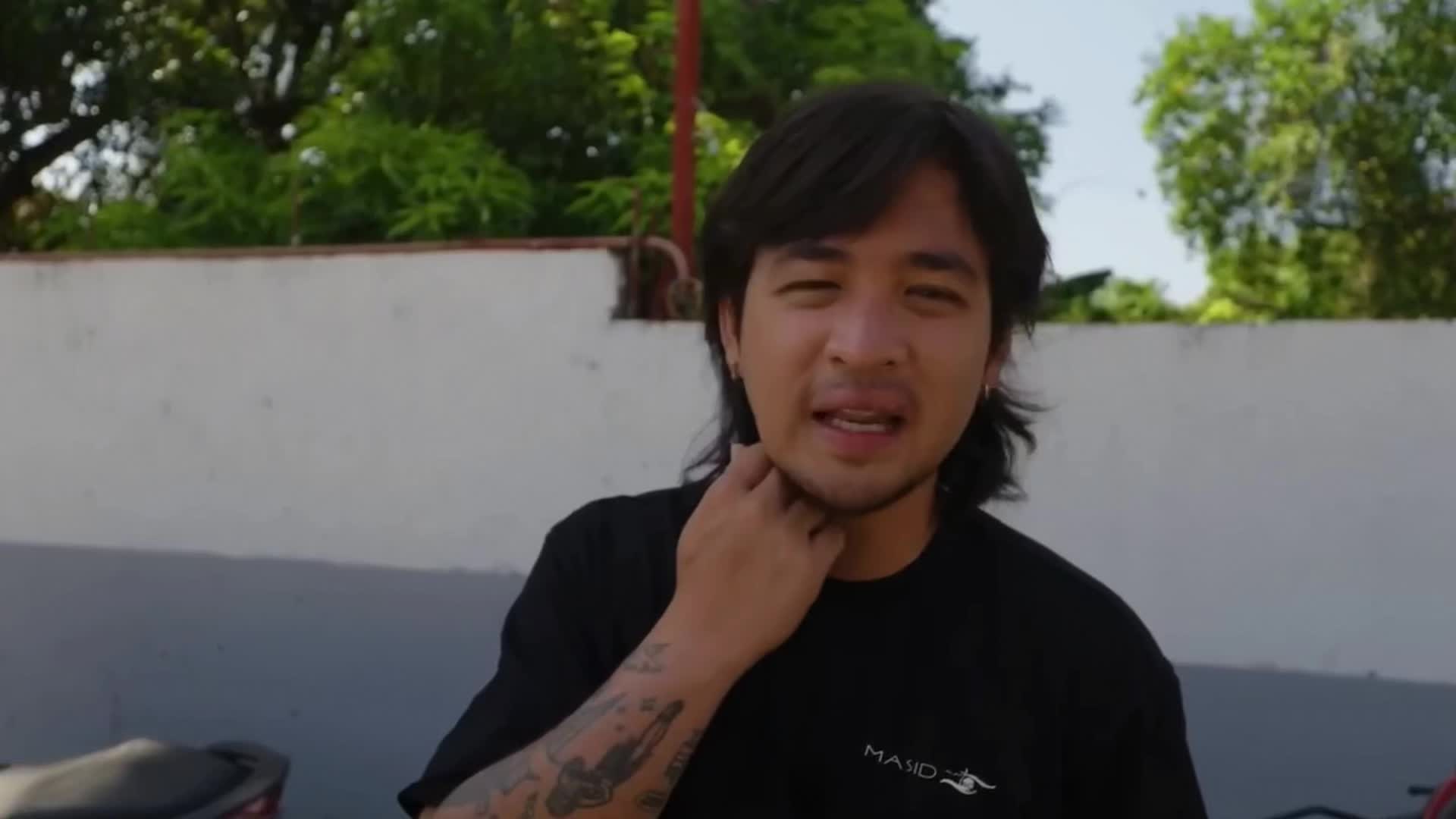 @j