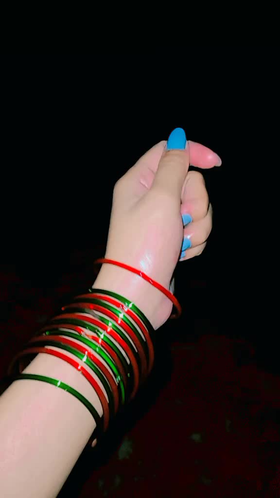 @Soni jutti🤨🤨