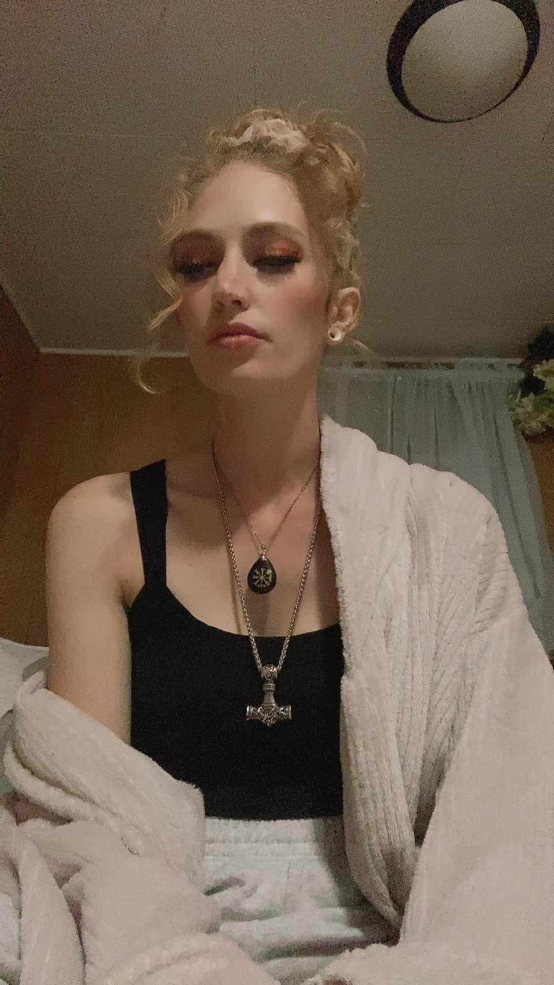 @mrs_mcreynolds