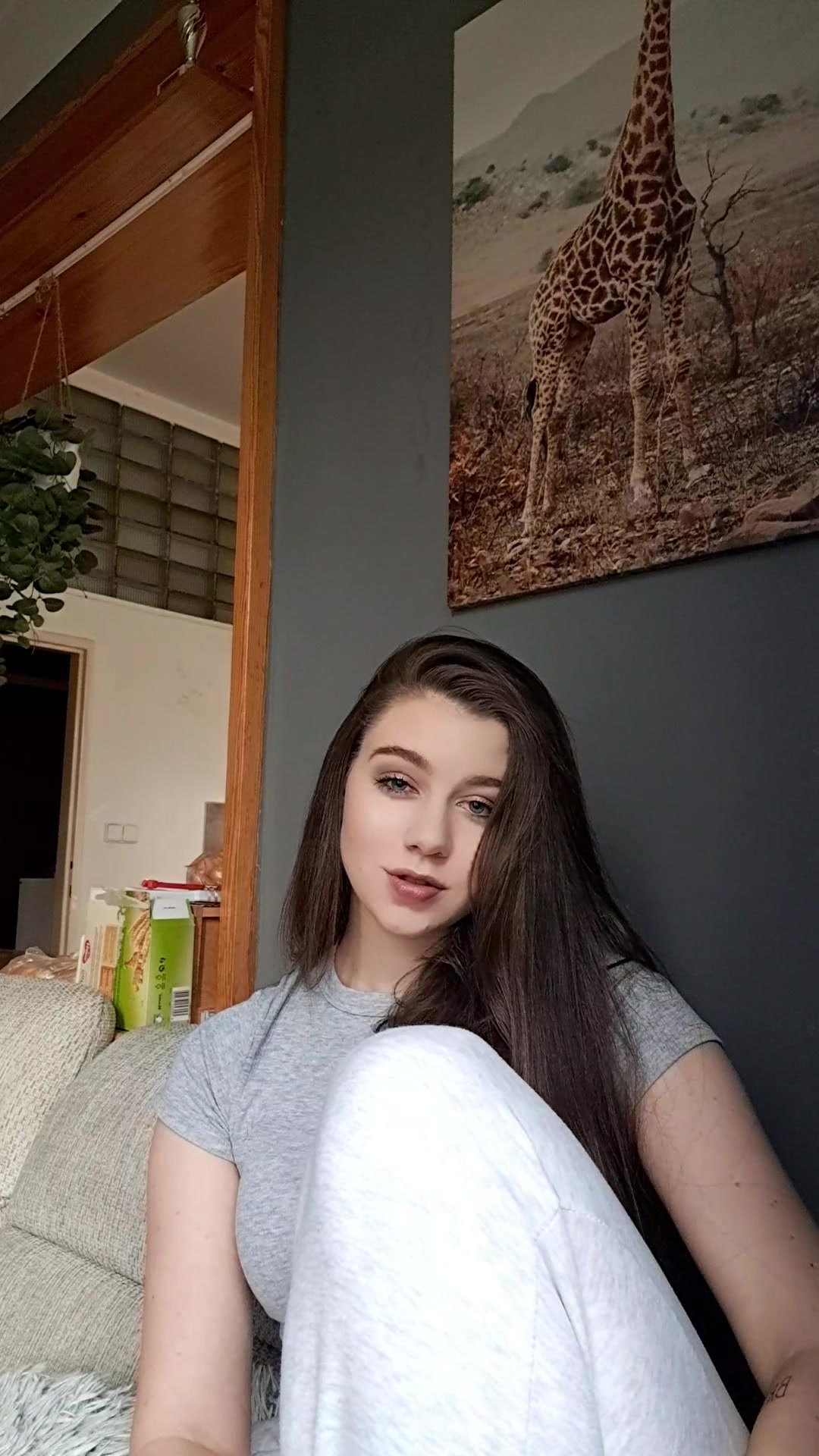 @moravanda