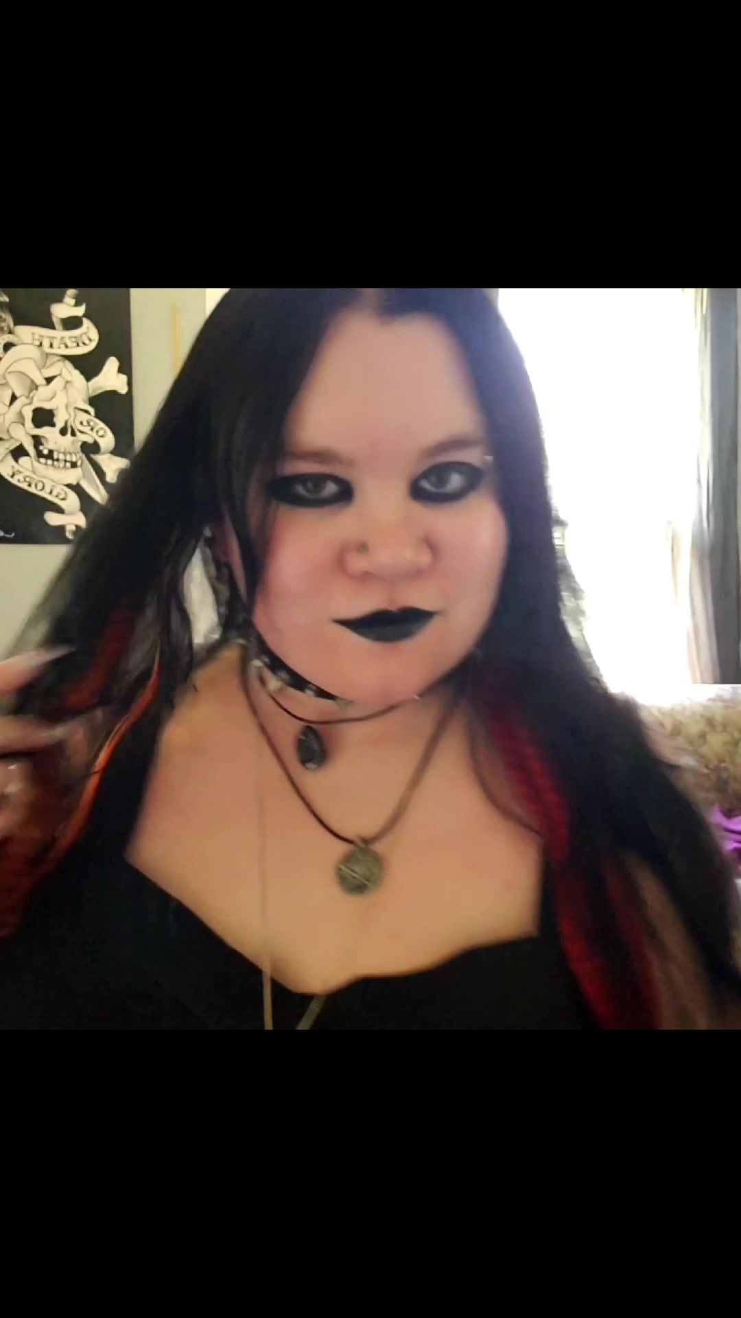 @Bloody_Mary693