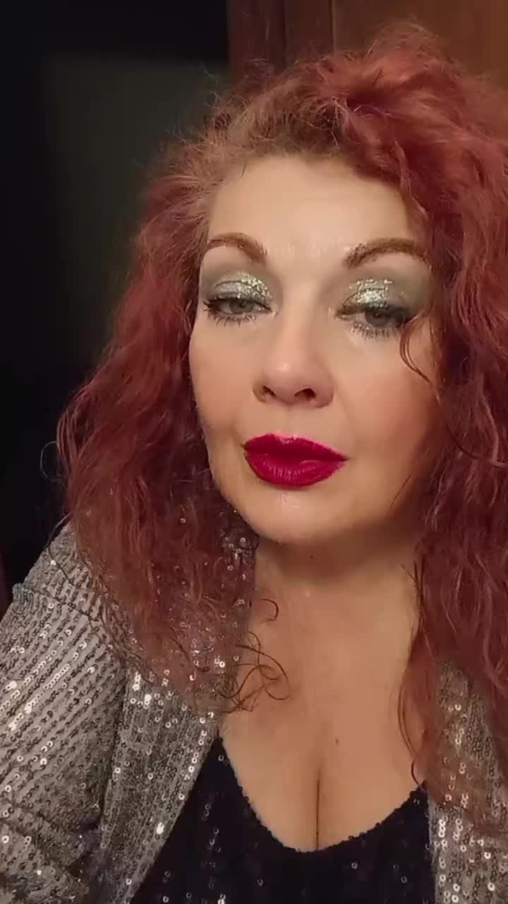 @jessicarizzoreal