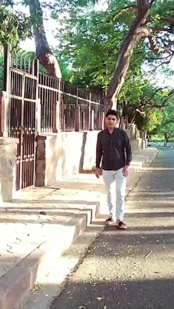 @👑Shivam Kain👑