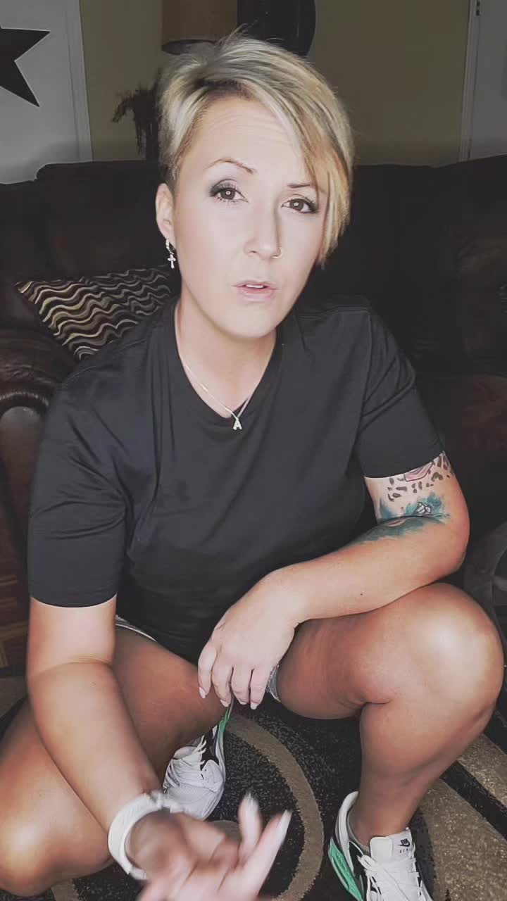 @👑✨️Ashley👑✨️