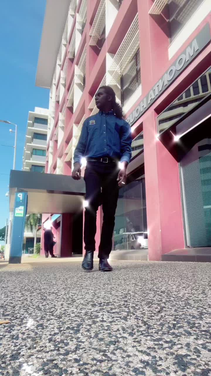 @Cyril Bukulatjpi