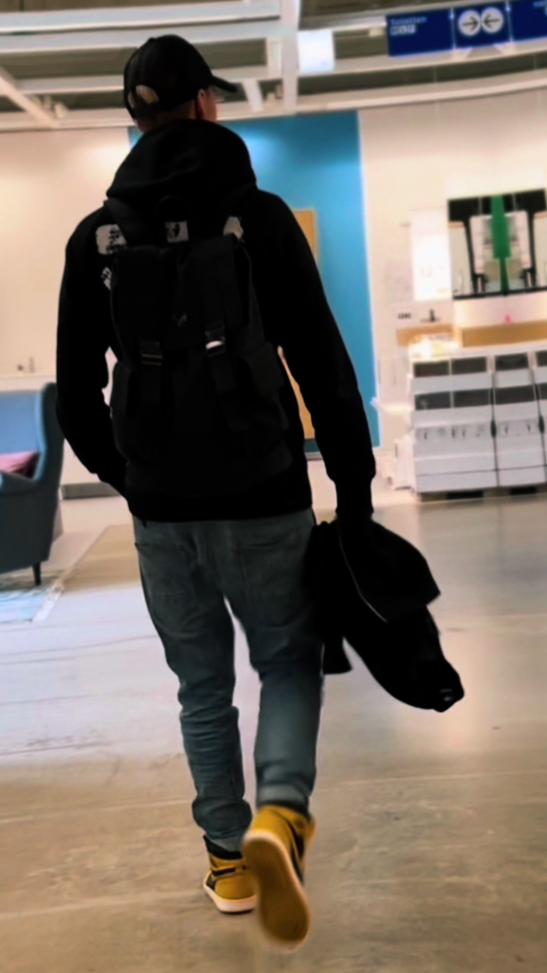 @MÆXVILLE