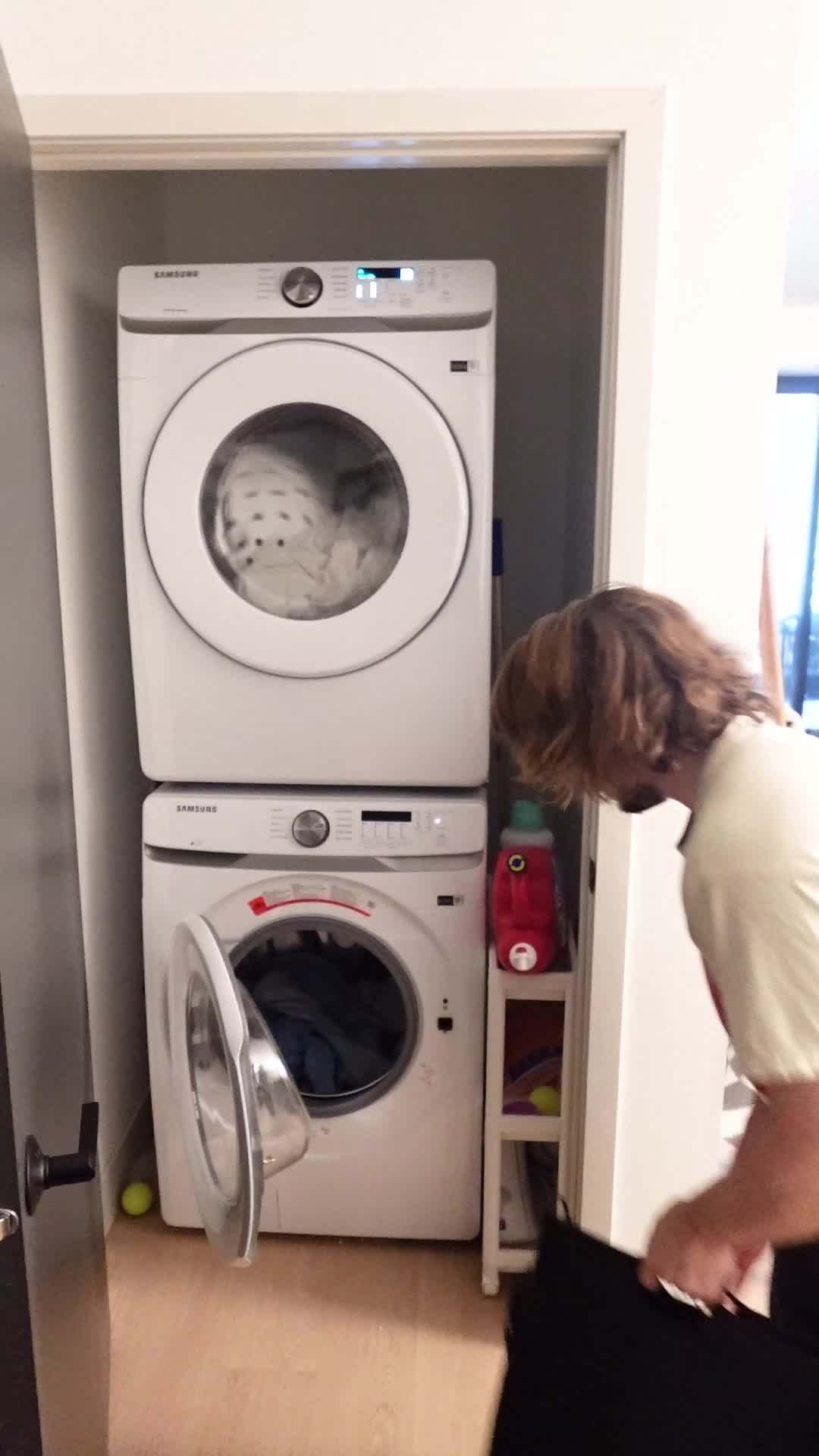 @wallzertv