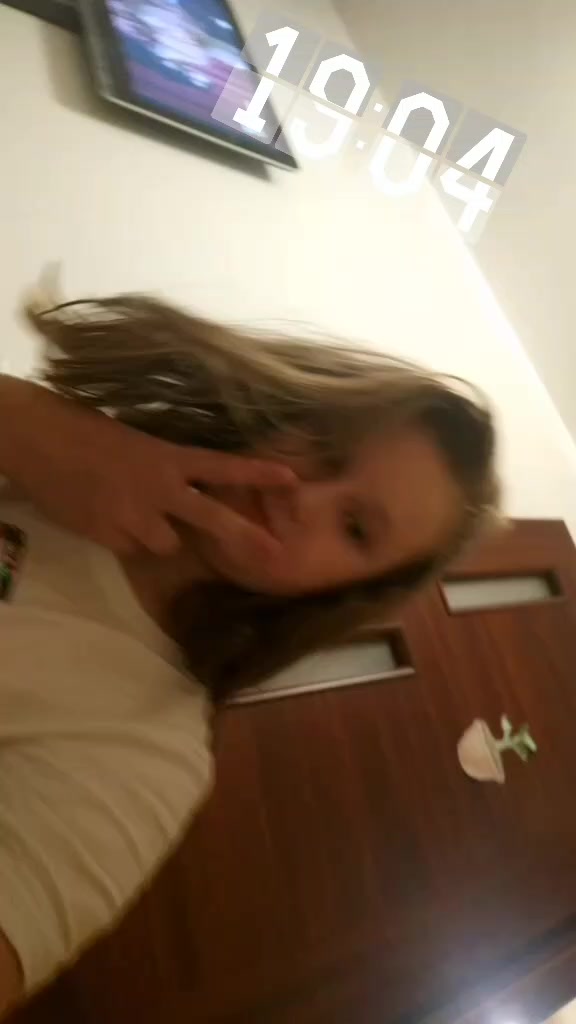 @Kornel_korona