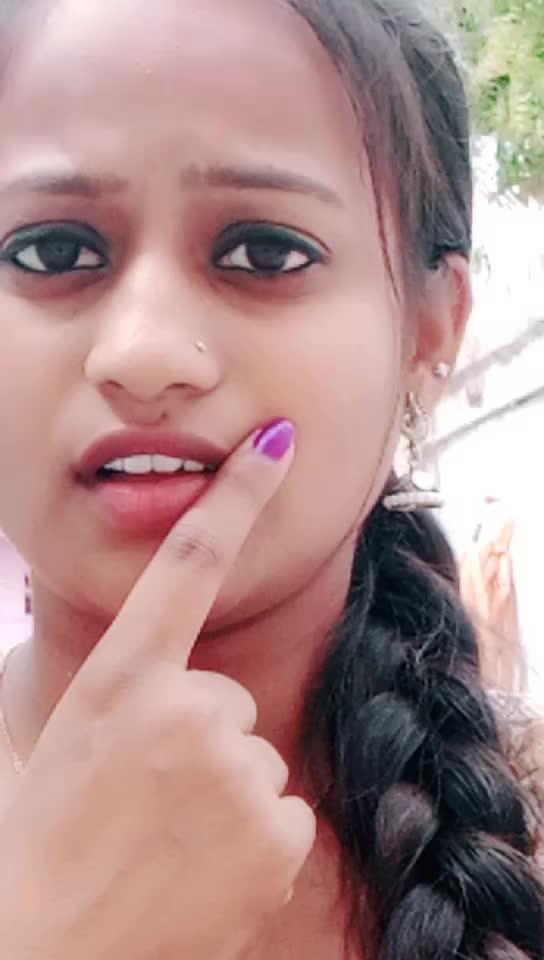 @@---alone---queen👸