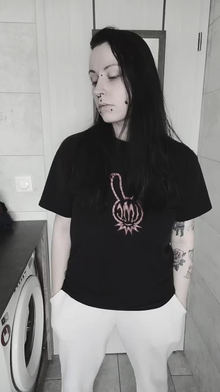 @𝐙𝖔𝖒𝖇𝖎𝖊.🦇