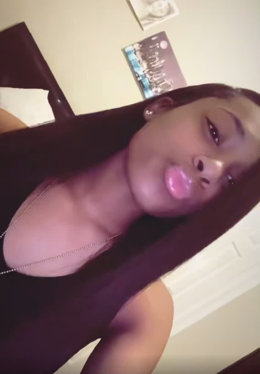 @Prettygirlnae