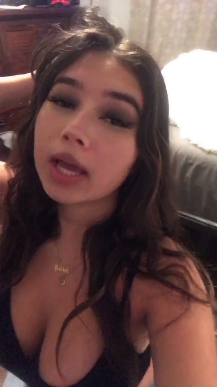 @Ashley 👅