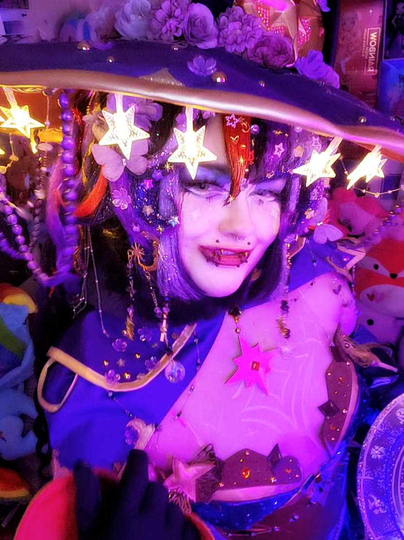 @⛈️🦋☆luna☆🦋⛈️