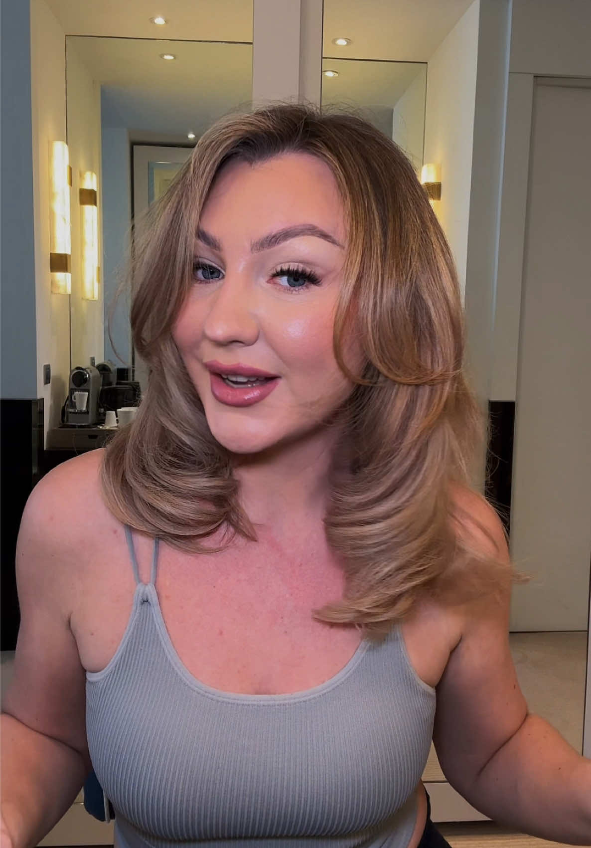 @kristinathrills