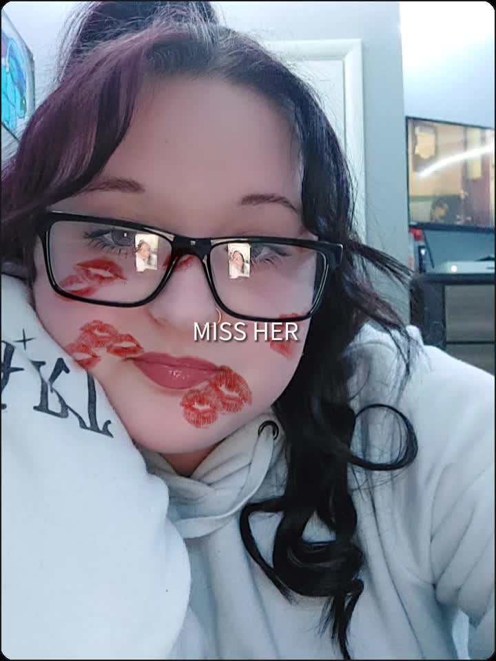 @Hi <3